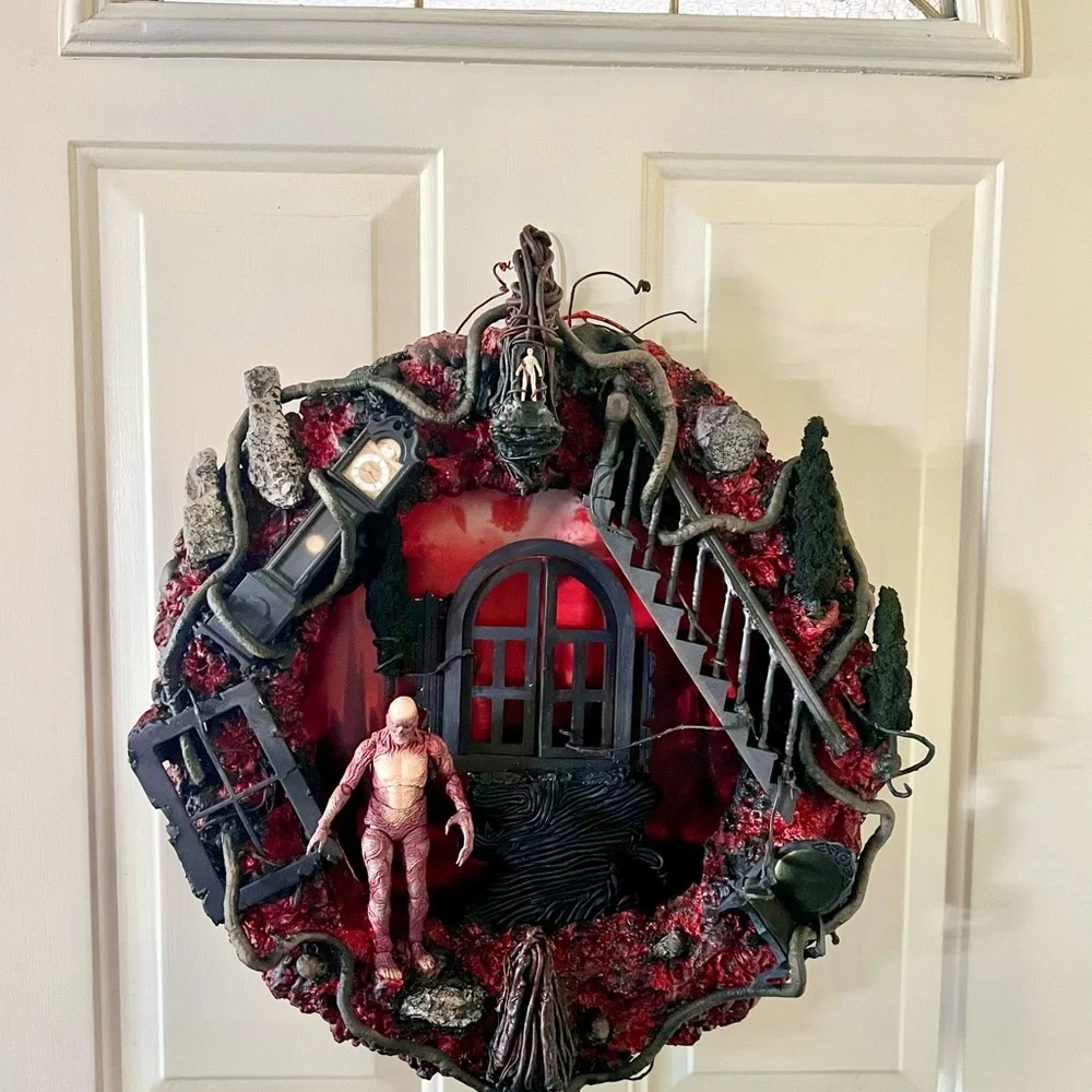 Halloween Diva Designs Stranger Things Horror Wreath